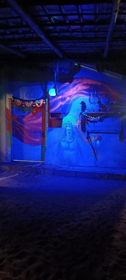 Om D S Cafe 51 & Beach Stay Gokarna  Bagian luar foto